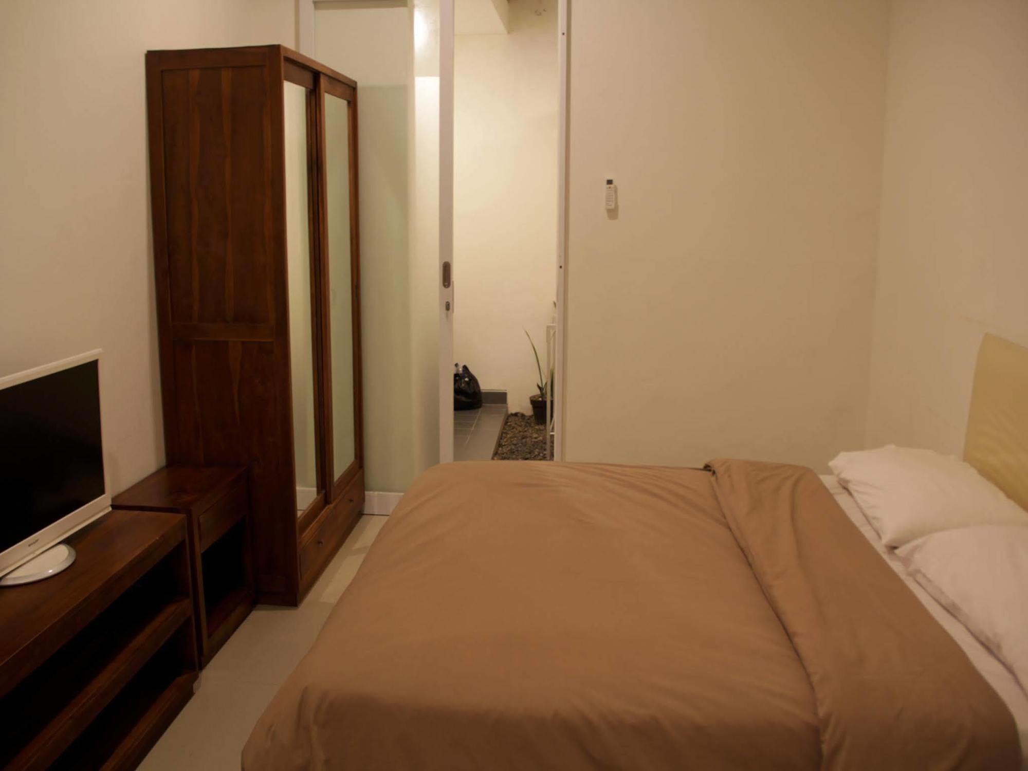 Wisma tamu Dean's Place Bali 3*